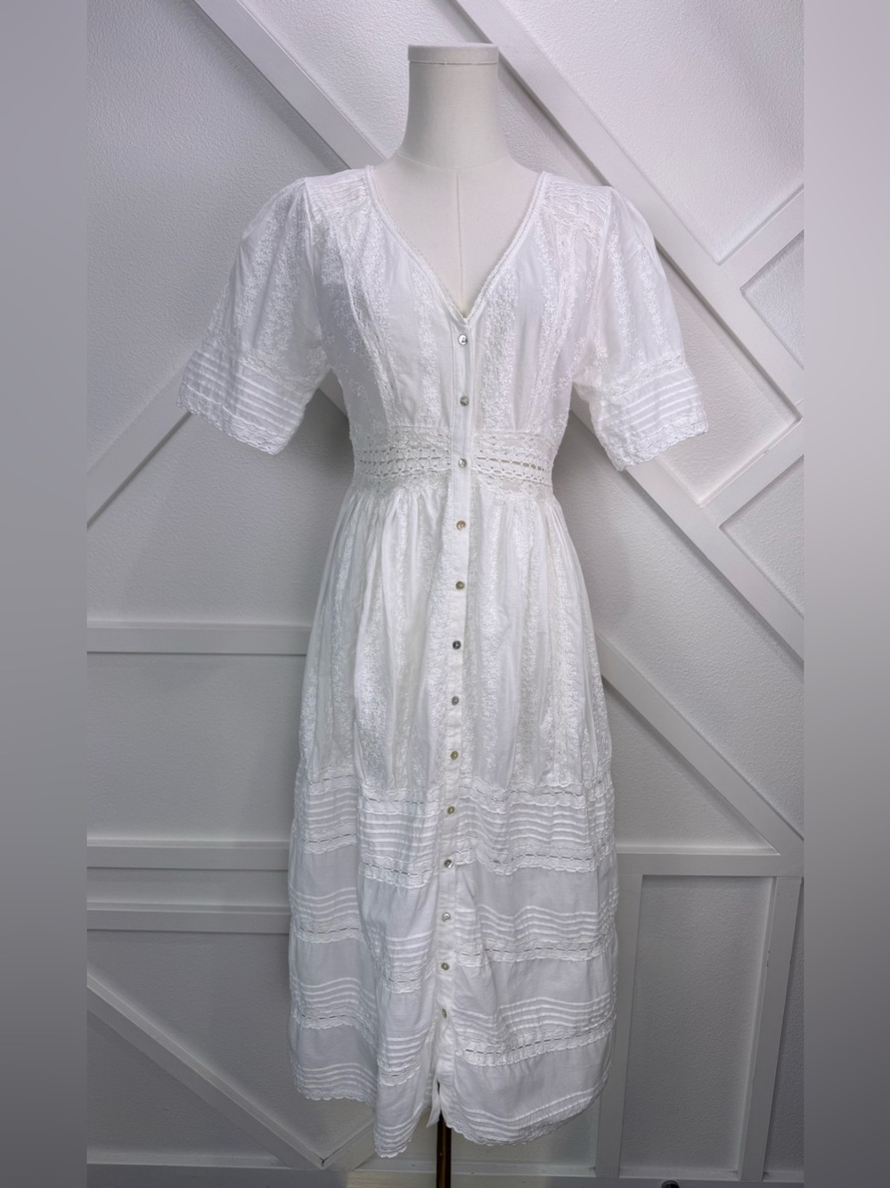 A Collective Story White Embroidered Cotton Dress Cottagecore Bridal Boho Medium